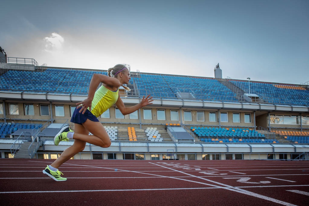 中超11月最佳球员候选：法比奥领衔，王燊超、吴曦、侯森在列